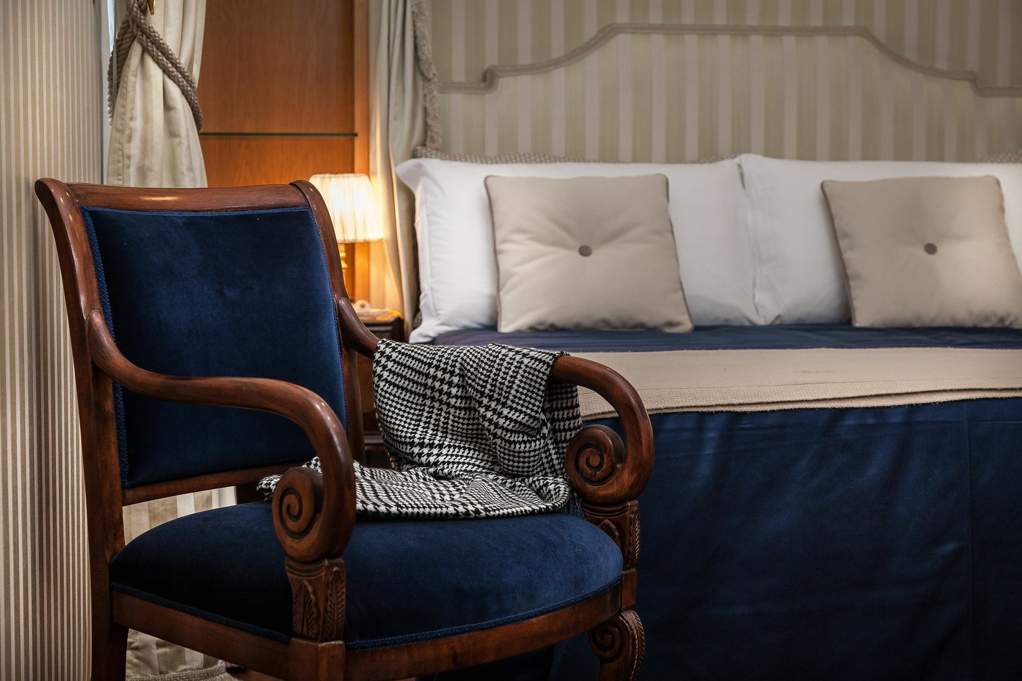 Prestigious Apartment Piazza Navona โรม ภายนอก รูปภาพ