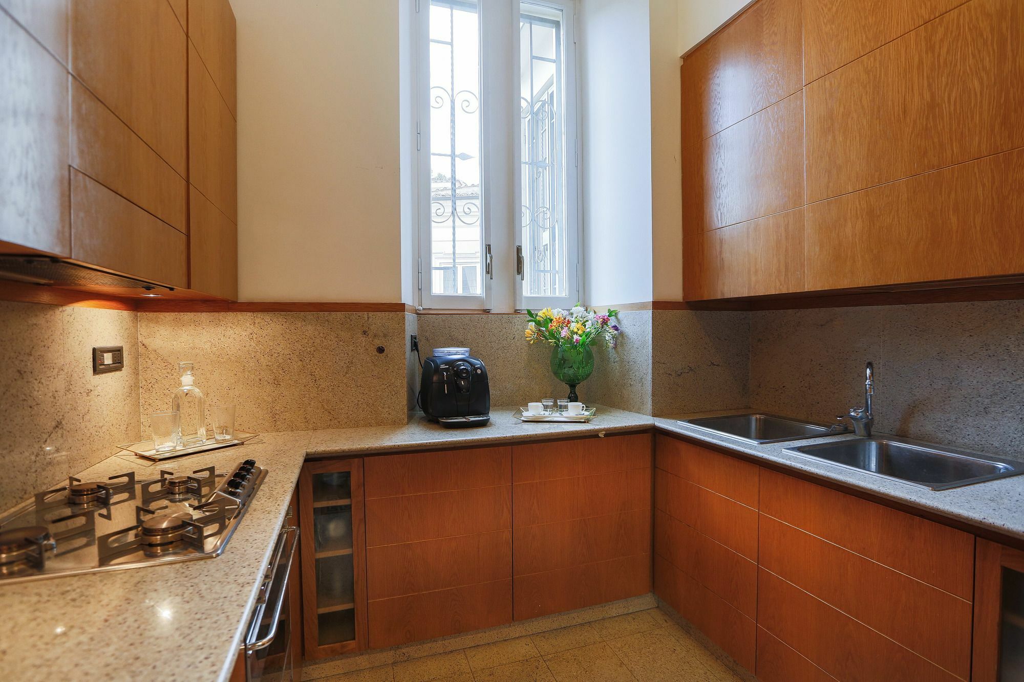 Prestigious Apartment Piazza Navona โรม ภายนอก รูปภาพ