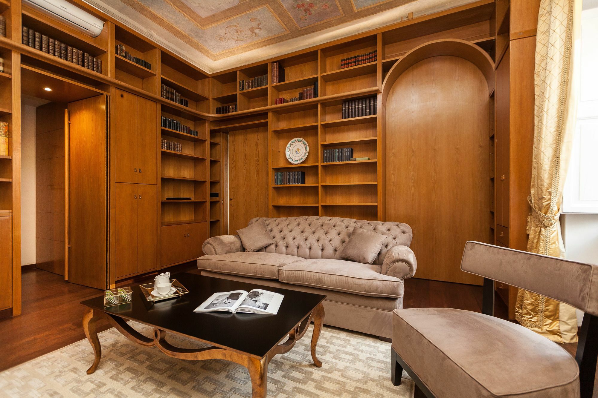 Prestigious Apartment Piazza Navona โรม ภายนอก รูปภาพ