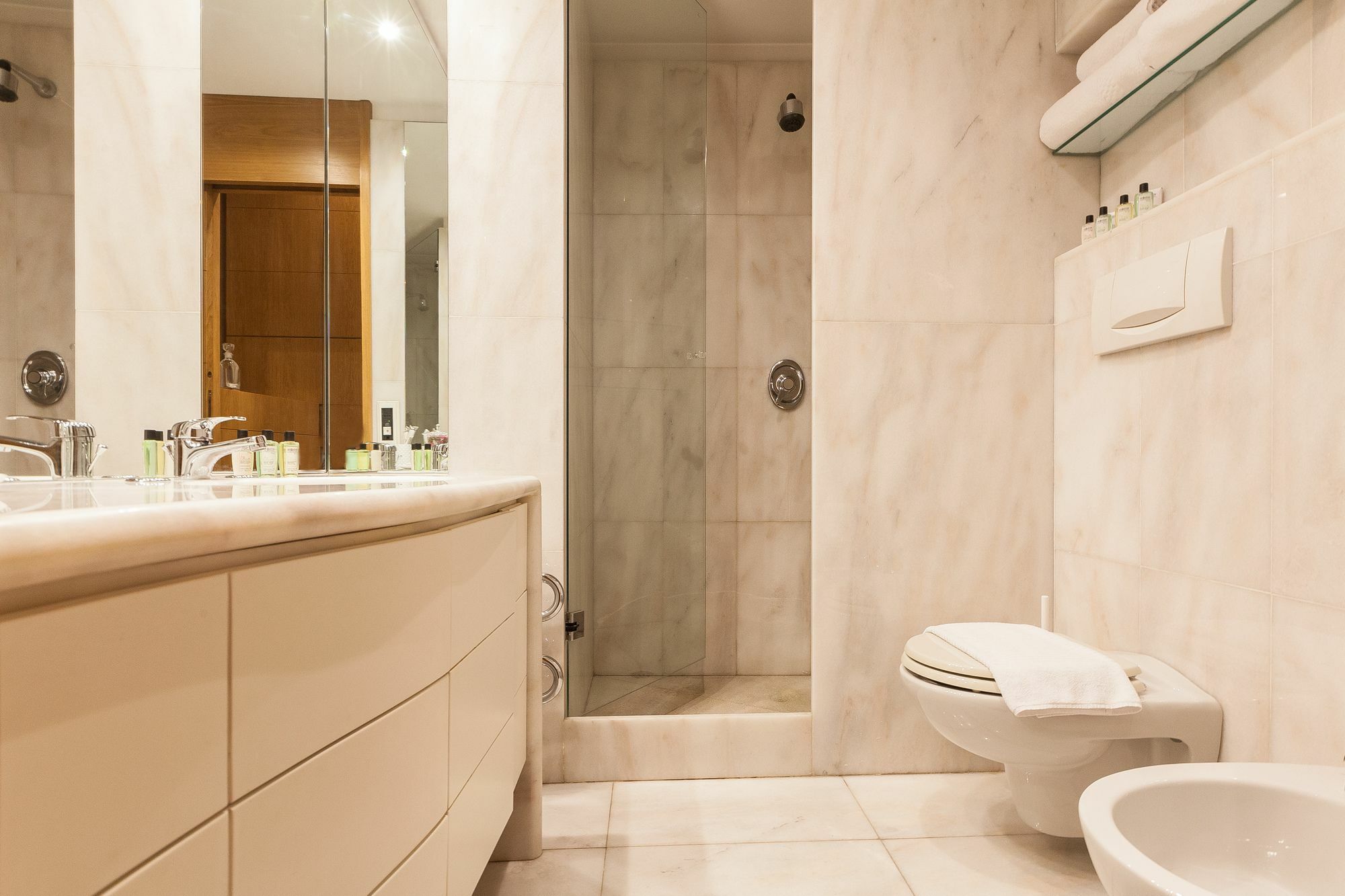 Prestigious Apartment Piazza Navona โรม ภายนอก รูปภาพ