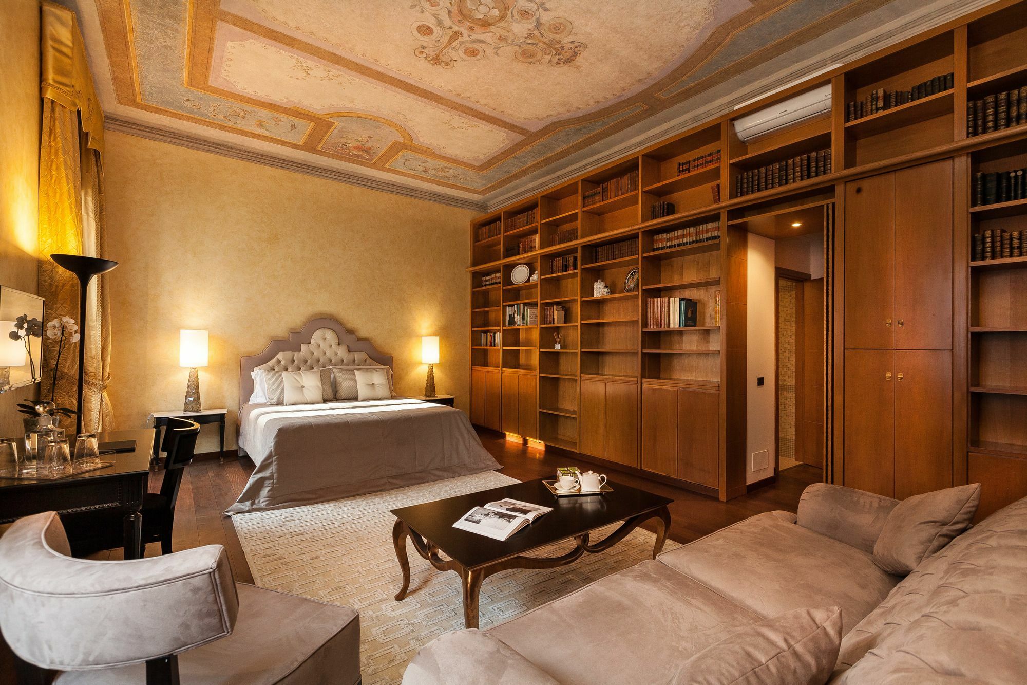 Prestigious Apartment Piazza Navona โรม ภายนอก รูปภาพ
