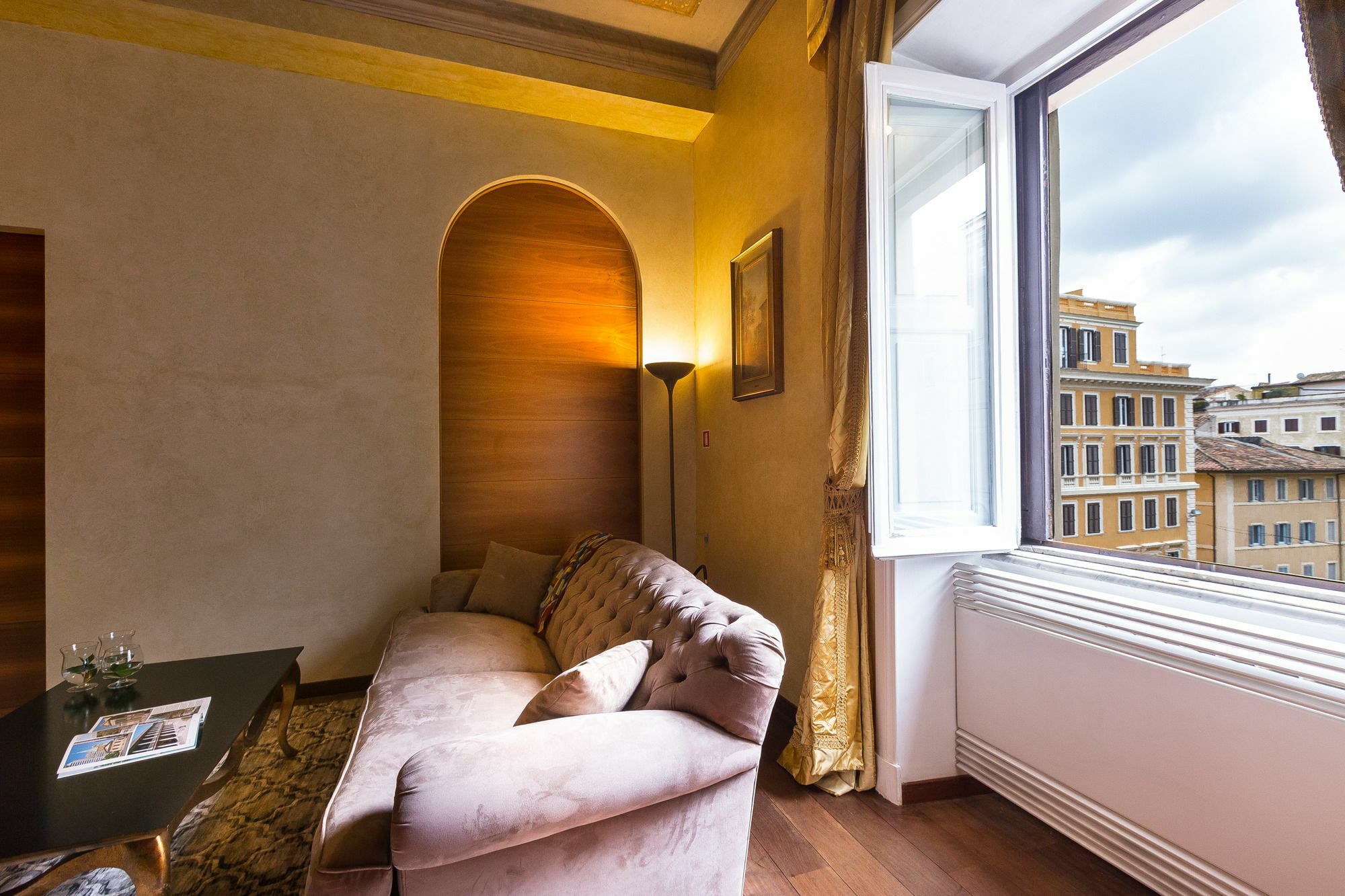 Prestigious Apartment Piazza Navona โรม ภายนอก รูปภาพ